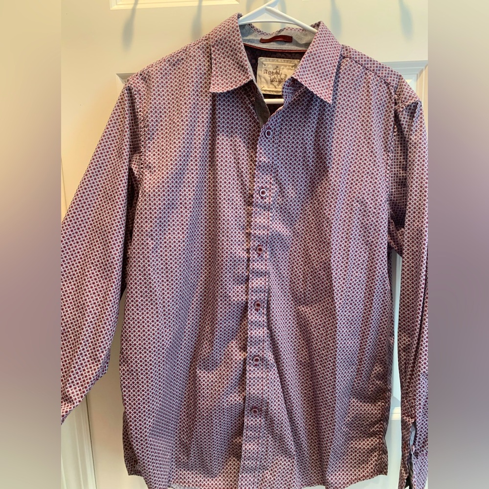 Age of Wisdom long sleeve mens button up shirt. Size Medium.